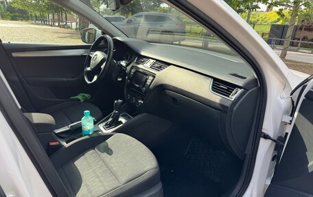 Skoda Octavia, 2014 год, 1 275 000 рублей, 8 фотография