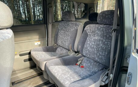 Nissan Serena II, 2000 год, 523 000 рублей, 16 фотография