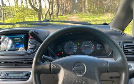 Nissan Serena II, 2000 год, 523 000 рублей, 22 фотография