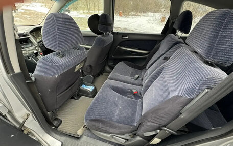 Honda Stream I рестайлинг, 2001 год, 490 000 рублей, 5 фотография