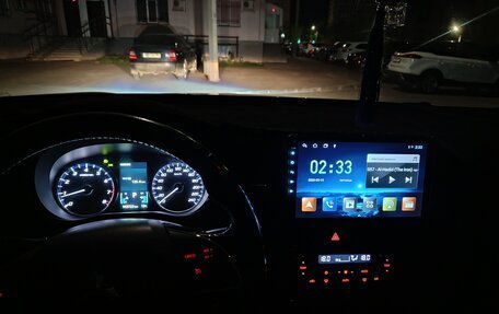 Mitsubishi Outlander III рестайлинг 3, 2015 год, 1 900 000 рублей, 15 фотография