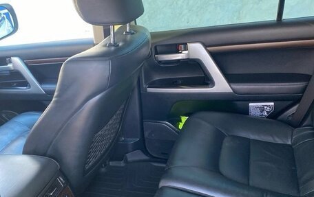 Toyota Land Cruiser 200, 2020 год, 6 850 000 рублей, 5 фотография