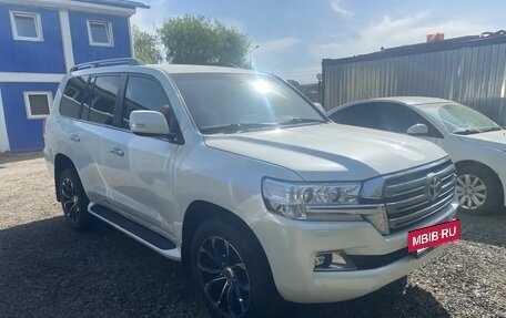Toyota Land Cruiser 200, 2020 год, 6 850 000 рублей, 12 фотография