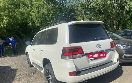 Toyota Land Cruiser 200, 2020 год, 6 850 000 рублей, 11 фотография
