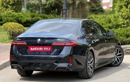 BMW 5 серия, 2025 год, 8 690 000 рублей, 2 фотография