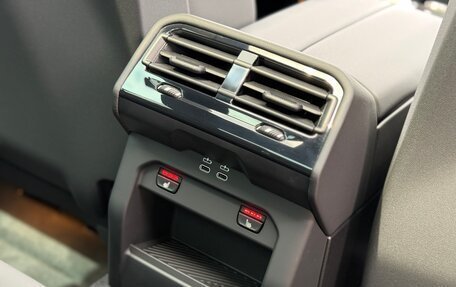 BMW 5 серия, 2025 год, 8 690 000 рублей, 10 фотография