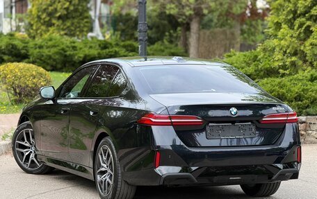 BMW 5 серия, 2025 год, 8 690 000 рублей, 18 фотография