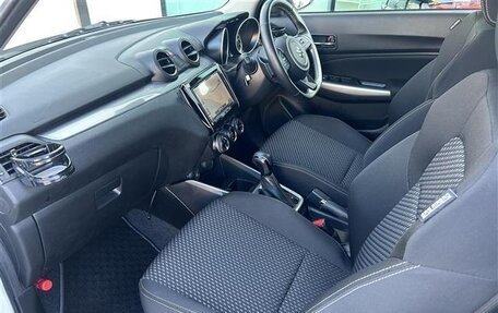 Suzuki Swift V, 2020 год, 842 000 рублей, 24 фотография
