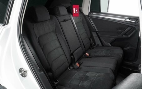 Volkswagen Tiguan II, 2018 год, 2 547 000 рублей, 7 фотография