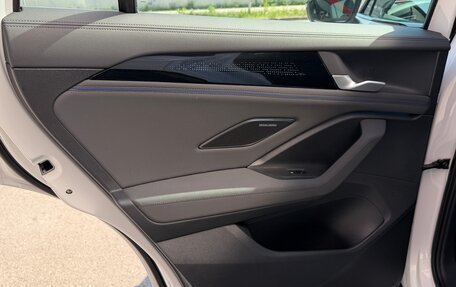 Volkswagen Tiguan, 2025 год, 4 999 000 рублей, 20 фотография