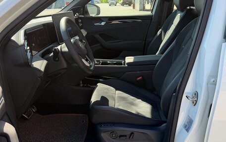 Volkswagen Tiguan, 2025 год, 4 999 000 рублей, 14 фотография