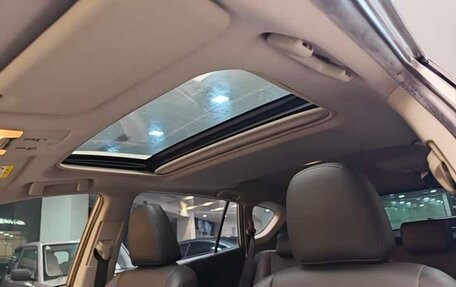 Toyota RAV4, 2019 год, 1 700 000 рублей, 8 фотография
