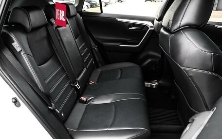 Toyota RAV4, 2021 год, 4 334 000 рублей, 9 фотография
