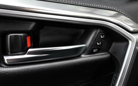 Toyota RAV4, 2021 год, 4 334 000 рублей, 22 фотография