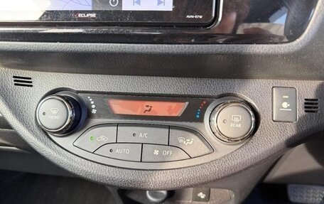 Toyota Vitz, 2017 год, 690 000 рублей, 16 фотография