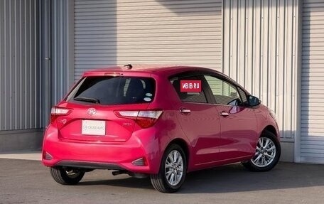 Toyota Vitz, 2017 год, 690 000 рублей, 6 фотография