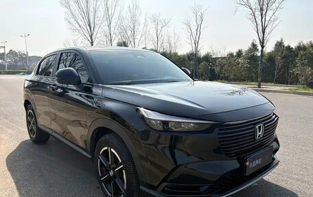 Honda Vezel, 2023 год, 1 680 004 рублей, 3 фотография