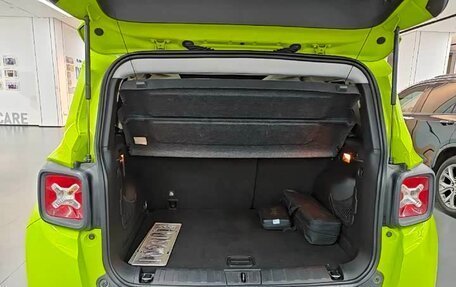 Jeep Renegade I рестайлинг, 2019 год, 1 100 000 рублей, 9 фотография
