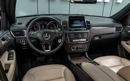 Mercedes-Benz GLS, 2018 год, 4 943 000 рублей, 8 фотография