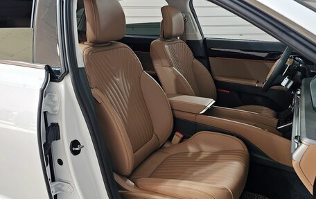 Hyundai Grandeur, 2025 год, 6 200 000 рублей, 17 фотография