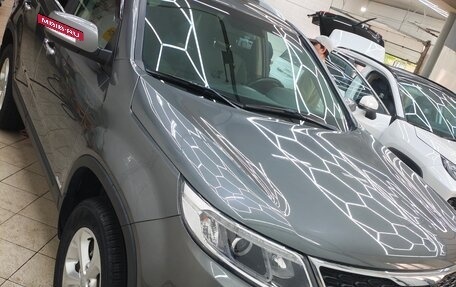 KIA Sorento II рестайлинг, 2018 год, 2 100 000 рублей, 2 фотография