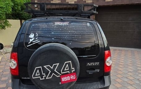 Chevrolet Niva I рестайлинг, 2010 год, 460 000 рублей, 2 фотография