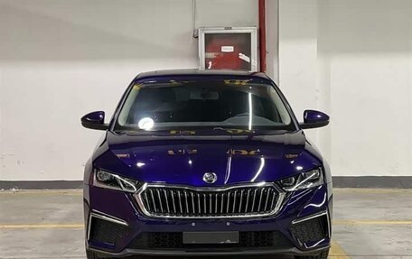 Skoda Octavia IV, 2022 год, 1 920 000 рублей, 2 фотография