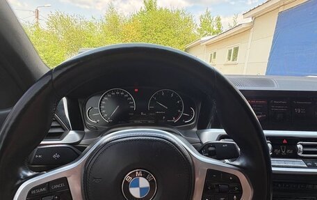 BMW 3 серия, 2019 год, 2 750 000 рублей, 17 фотография