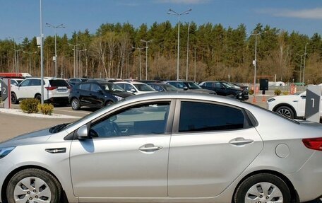 KIA Rio IV, 2017 год, 1 050 000 рублей, 2 фотография