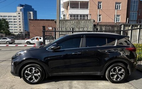 KIA Sportage IV рестайлинг, 2021 год, 2 800 000 рублей, 4 фотография