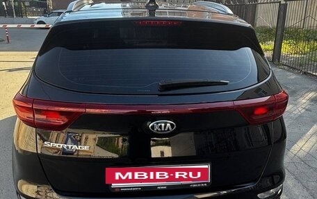 KIA Sportage IV рестайлинг, 2021 год, 2 800 000 рублей, 21 фотография
