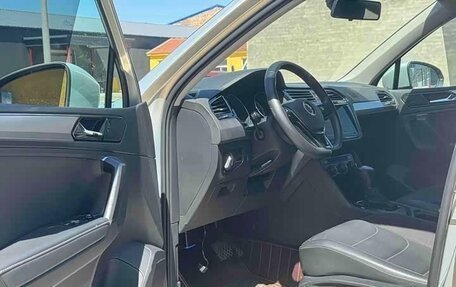 Volkswagen Tiguan II, 2021 год, 1 860 333 рублей, 3 фотография