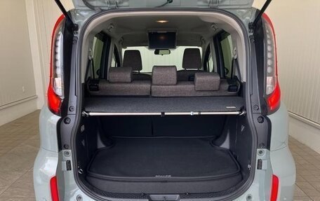 Toyota Sienta, 2023 год, 1 220 000 рублей, 17 фотография