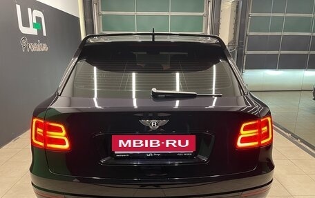 Bentley Bentayga I, 2018 год, 12 000 000 рублей, 6 фотография
