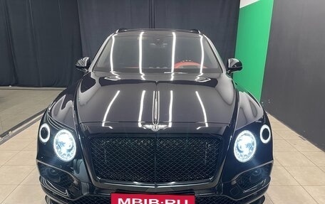 Bentley Bentayga I, 2018 год, 12 000 000 рублей, 3 фотография