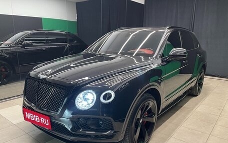 Bentley Bentayga I, 2018 год, 12 000 000 рублей, 4 фотография