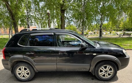 Hyundai Tucson III, 2005 год, 700 000 рублей, 6 фотография