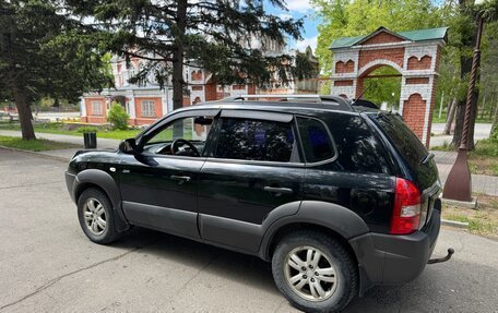 Hyundai Tucson III, 2005 год, 700 000 рублей, 11 фотография