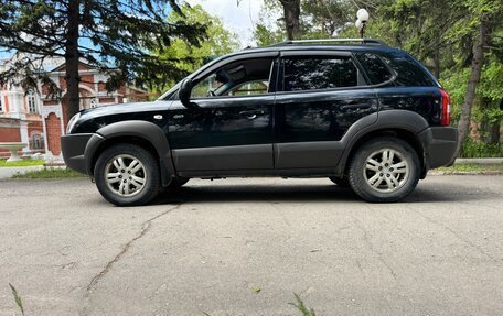 Hyundai Tucson III, 2005 год, 700 000 рублей, 10 фотография