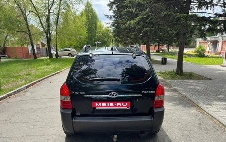 Hyundai Tucson III, 2005 год, 700 000 рублей, 8 фотография