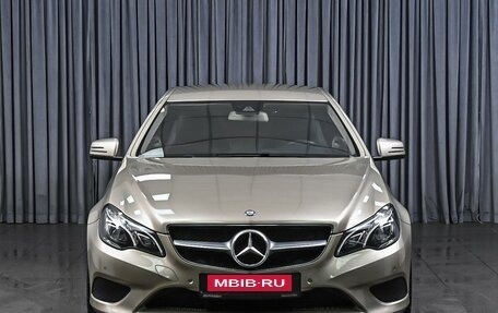 Mercedes-Benz E-Класс, 2015 год, 2 250 000 рублей, 3 фотография