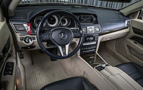 Mercedes-Benz E-Класс, 2015 год, 2 250 000 рублей, 6 фотография