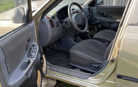 Hyundai Accent II, 2005 год, 100 000 рублей, 5 фотография