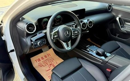 Mercedes-Benz A-Класс, 2022 год, 1 650 002 рублей, 11 фотография