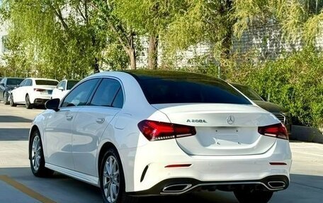 Mercedes-Benz A-Класс, 2022 год, 1 650 002 рублей, 7 фотография