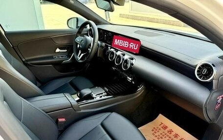 Mercedes-Benz A-Класс, 2022 год, 1 650 002 рублей, 16 фотография