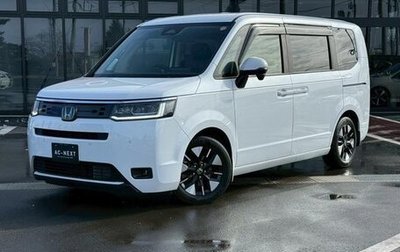 Honda Stepwgn, 2022 год, 2 250 000 рублей, 1 фотография