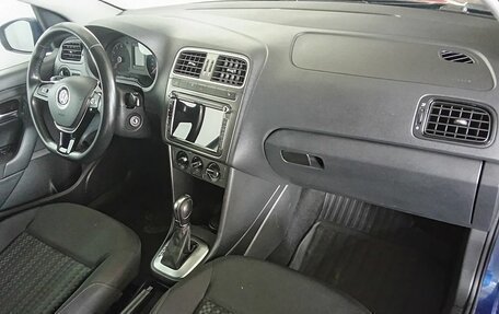Volkswagen Polo VI (EU Market), 2019 год, 1 150 000 рублей, 11 фотография