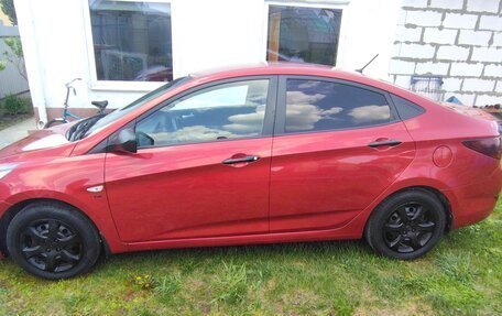 Hyundai Solaris II рестайлинг, 2012 год, 1 000 050 рублей, 9 фотография