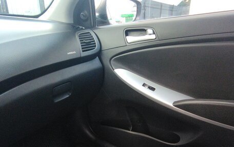 Hyundai Solaris II рестайлинг, 2012 год, 1 000 050 рублей, 16 фотография